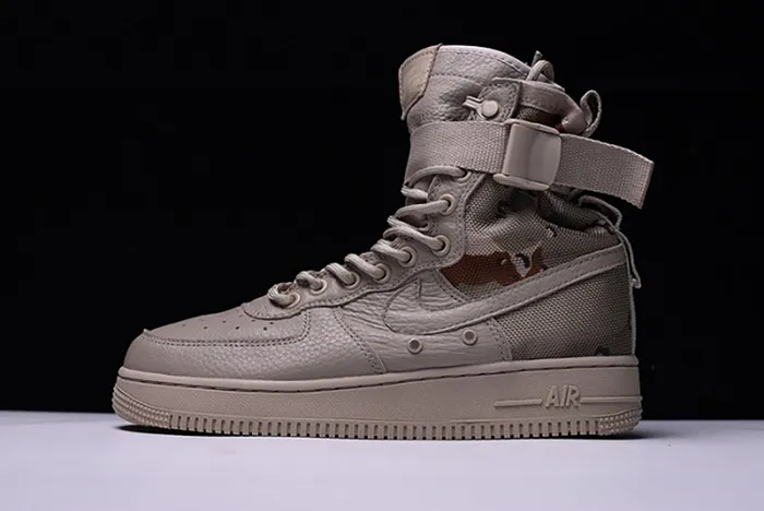 NIKE SPECIAL FORCES AIR FORCE 1 "DESERT CAMO"  WOMENS 864024-202