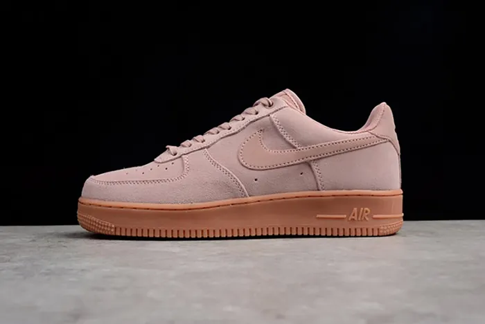 NIKE AIR FORCE 1 LOW "PARTICLE PINK"  AA1117-600