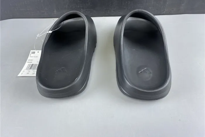 adidas Yeezy Slide Onyx  HQ6448