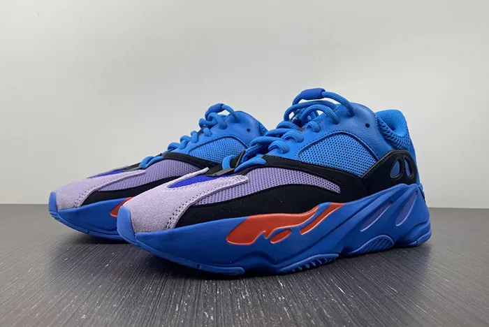 Ad Yeezy Boost 700 Hi-Res Blue HP6674