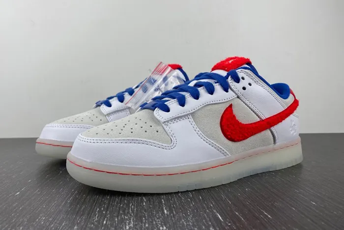 Dunk Low Year of the Rabbit White/Crimson-Varsity Royal FD4203-161